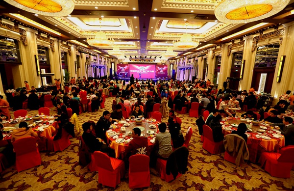 怎么做企業(yè)年會(huì)開(kāi)場(chǎng)視頻的拍攝制作策劃？