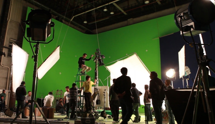 上海拍攝商業(yè)攝影過(guò)程中燈光的作用