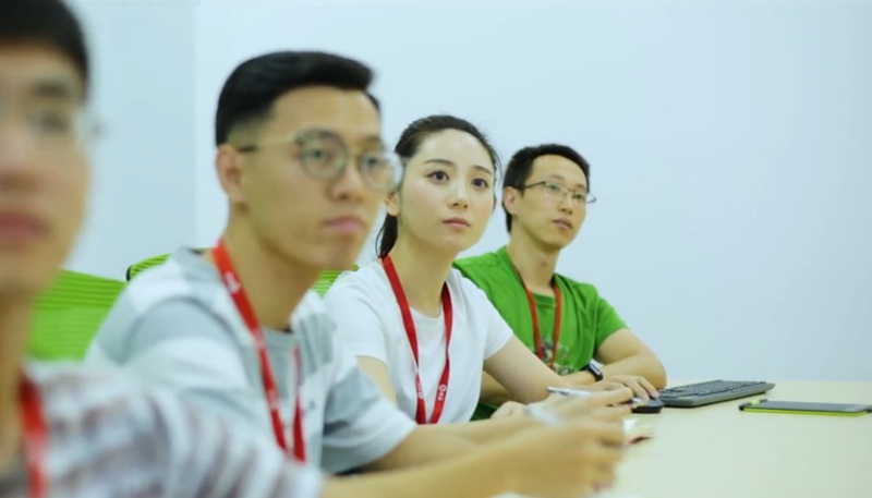 公司校招活動人物采訪視頻拍攝制作